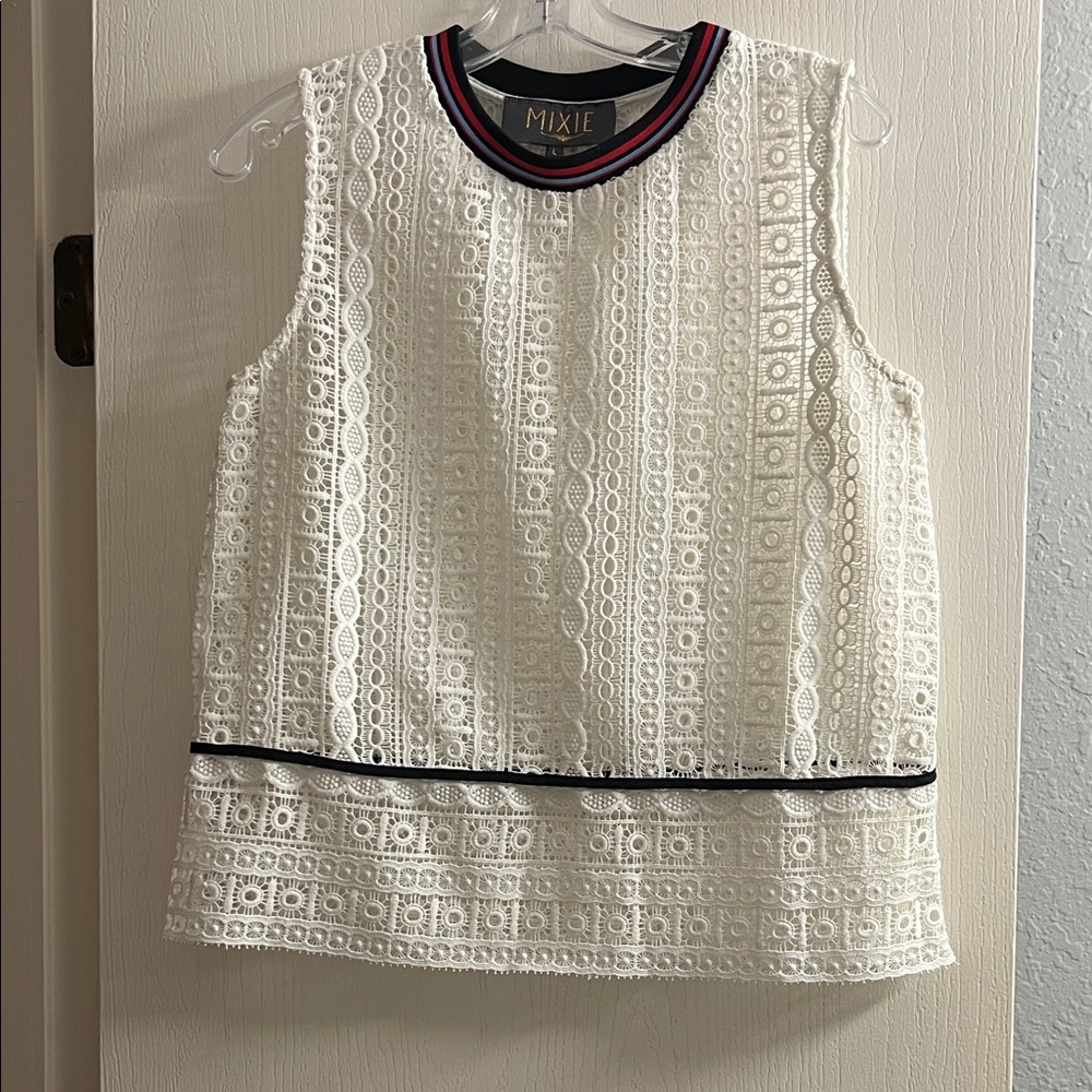 White Lace Sleeveless Top with Contrast Trim